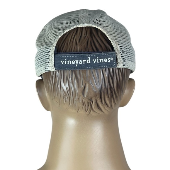 Vineyard Vines Martha’s Vineyard Whale Logo Adjustable Baseball Cap OS - Picture 3 of 4